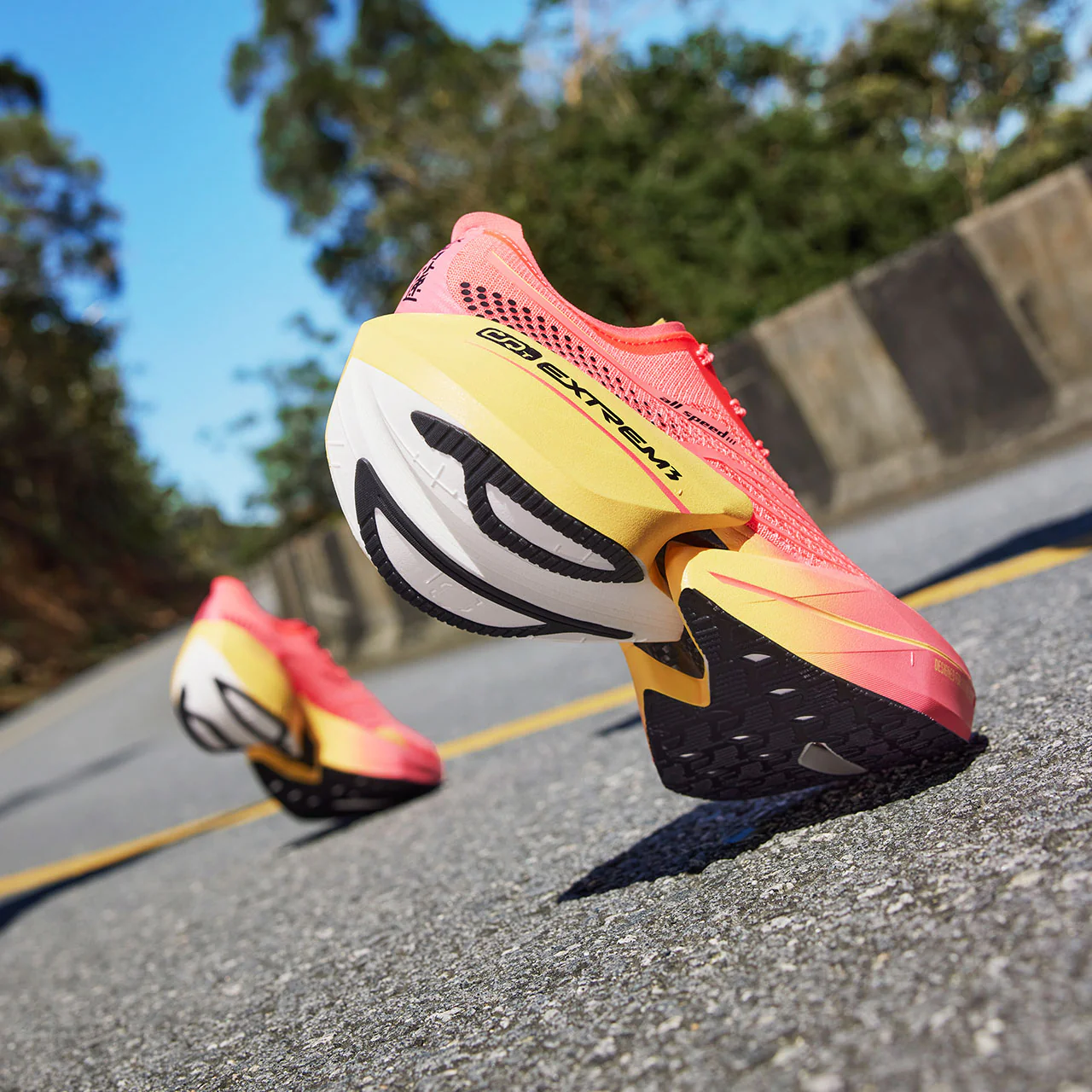 WOMEN'S FURIOUS FUTURE 1.5 - Image 7